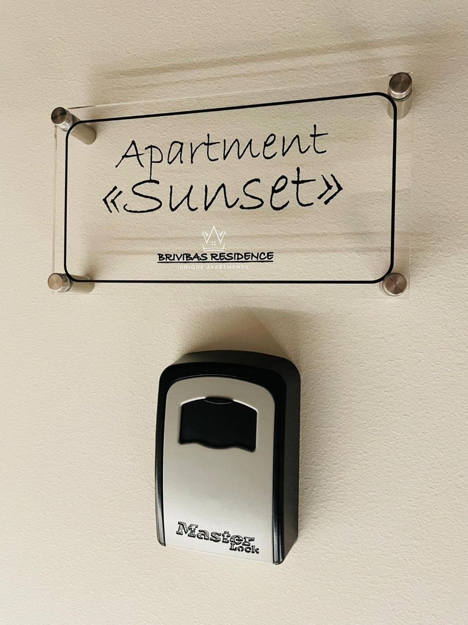 Brivibas - Sunset, Free Privat Parking, Free Wifi, Self Check-in